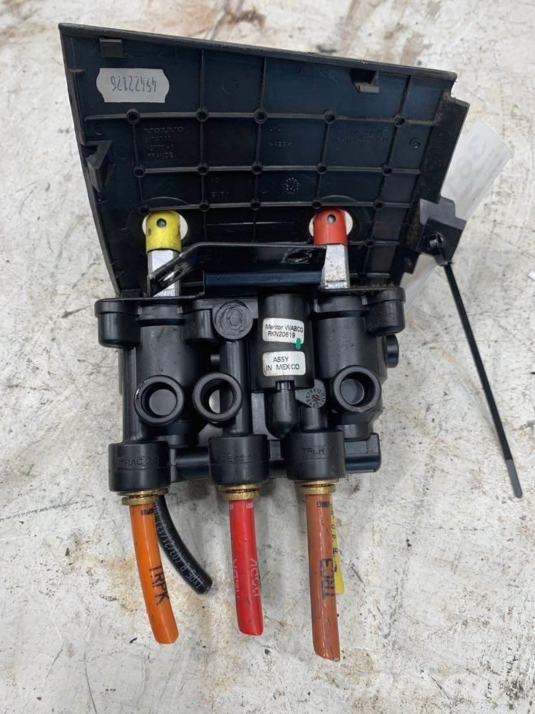 Volvo VNL Doprava – ostatné