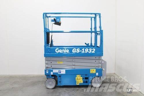 Genie GS 1932 Nožnicové zdvíhacie plošiny