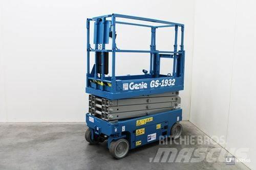Genie GS 1932 Nožnicové zdvíhacie plošiny