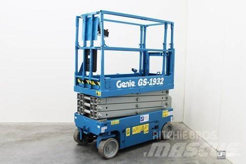 Genie GS 1932 Nožnicové zdvíhacie plošiny