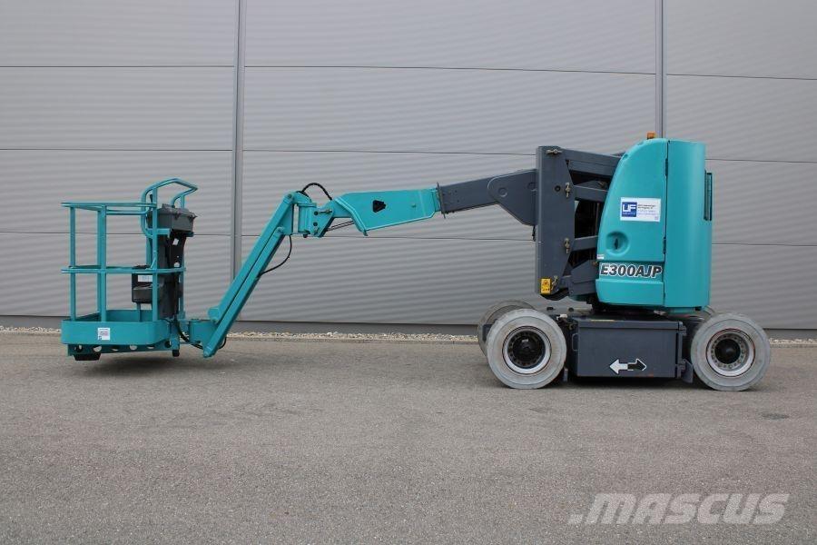 JLG E 300 AJP Kĺbové plošiny