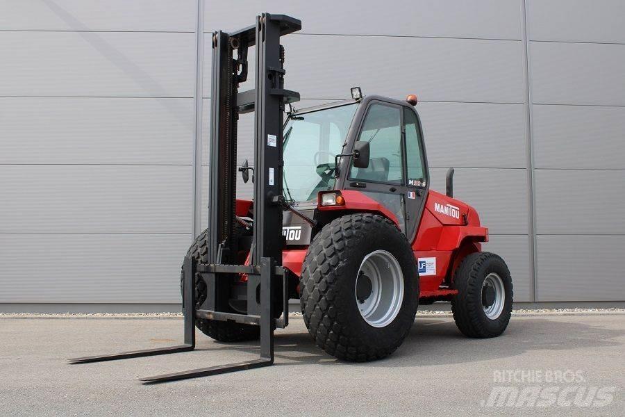 Manitou M 30-4 Terénne vysokozdvižné vozíky