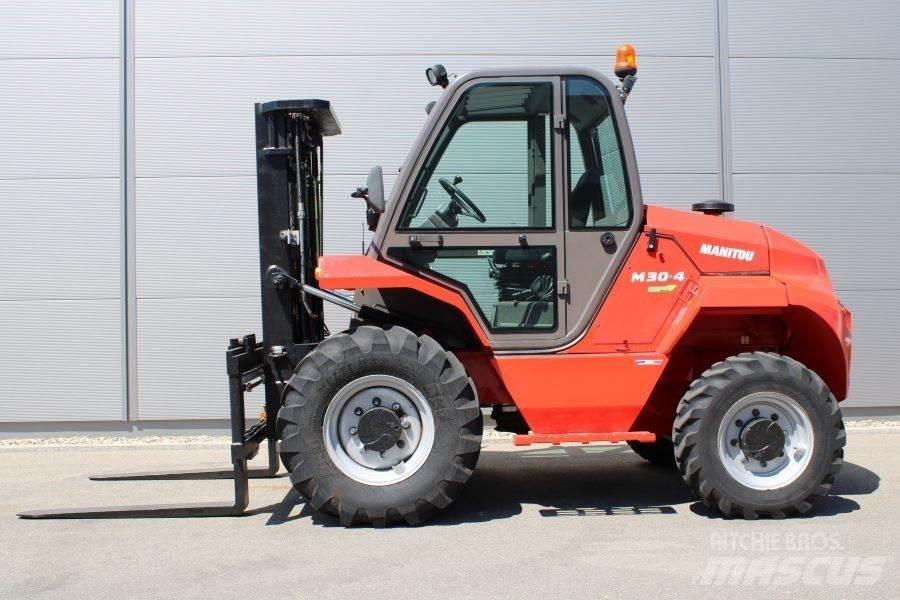 Manitou M 30-4 Terénne vysokozdvižné vozíky