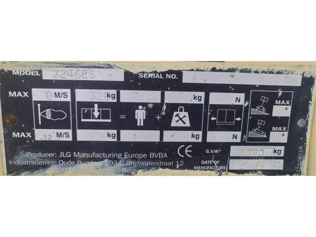 JLG 3246ES Nožnicové zdvíhacie plošiny