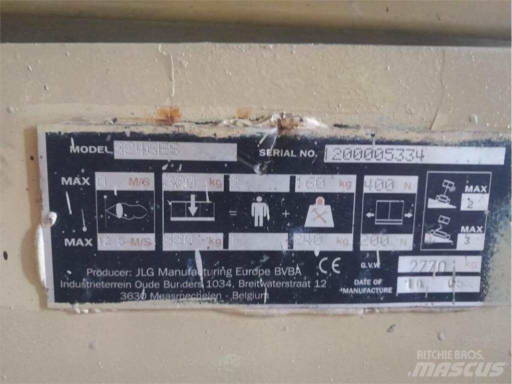 JLG 3246ES Nožnicové zdvíhacie plošiny