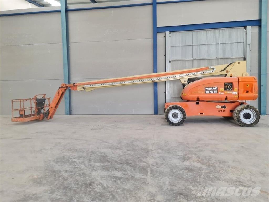 JLG 860SJ Teleskopické plošiny