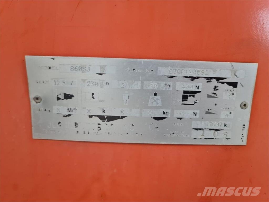 JLG 860SJ Teleskopické plošiny