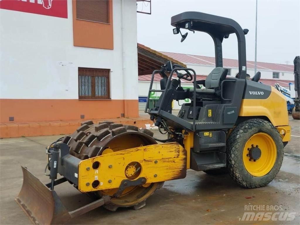 Volvo SD45B Pôdne kompaktory