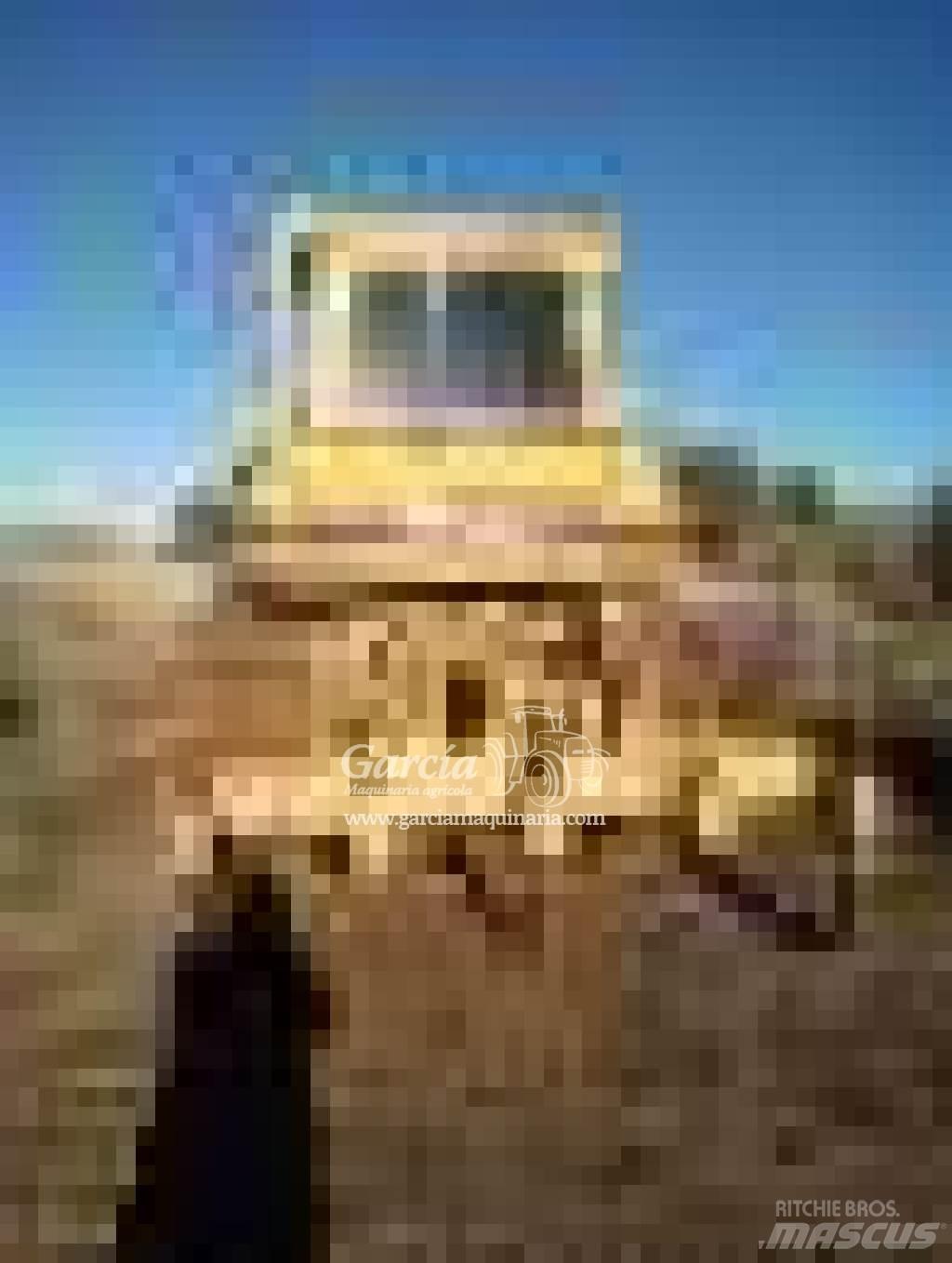 CAT D5H Traktory