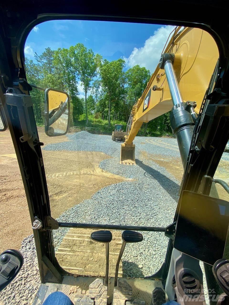 CAT 336 Pásové rýpadlá