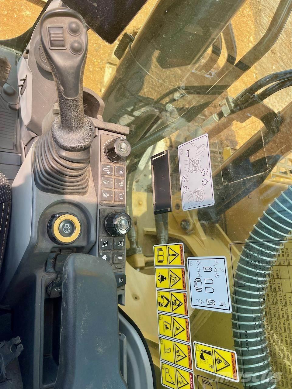 CAT 336 Pásové rýpadlá