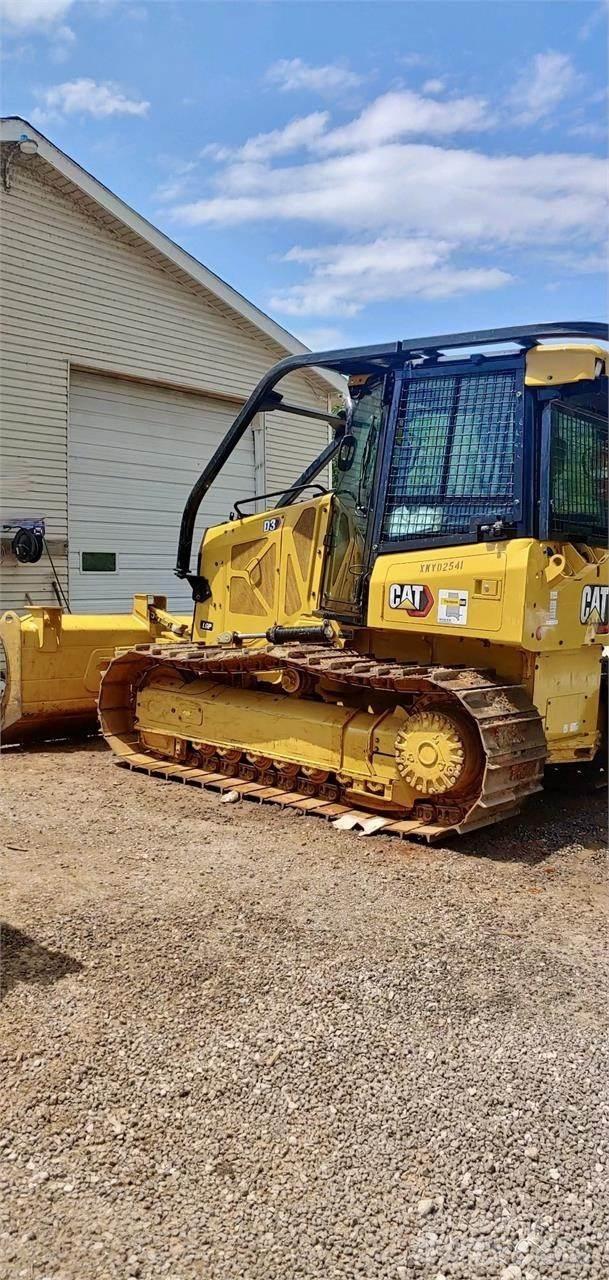 CAT D3 LGP Pásové dozéry