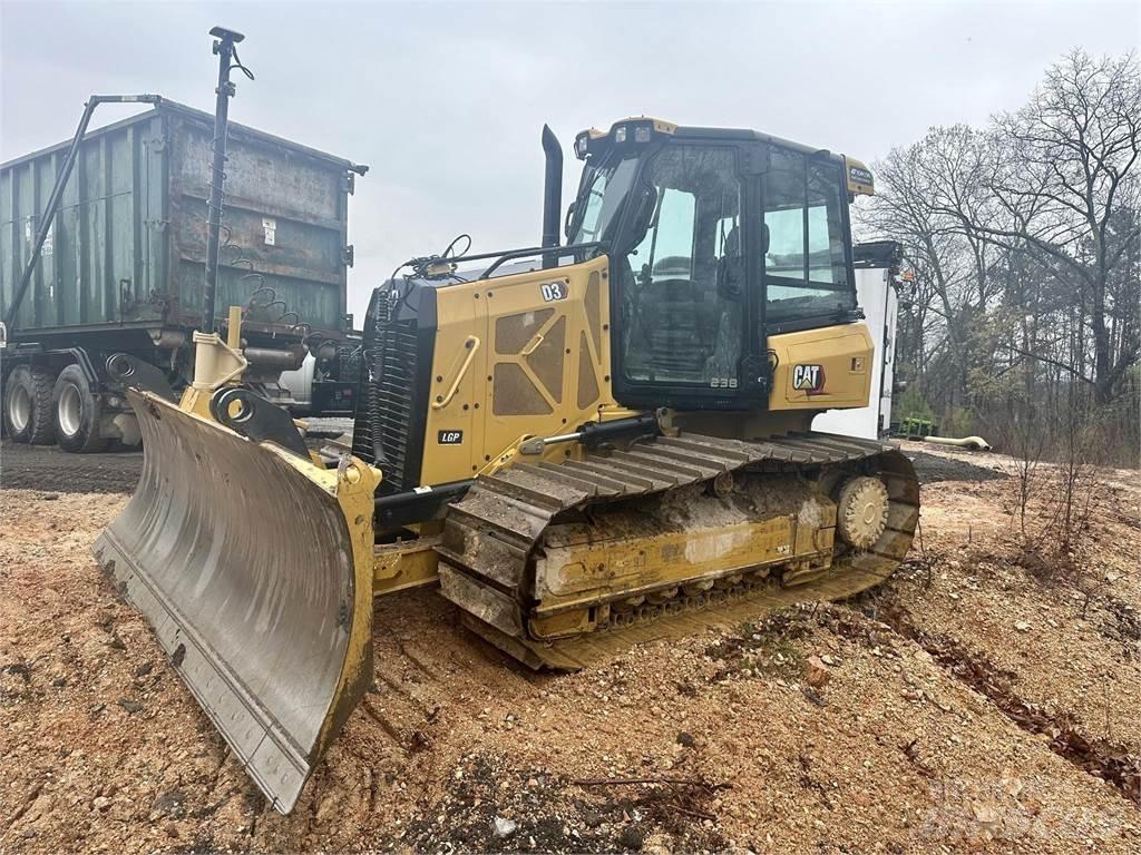 CAT D3 LGP Pásové dozéry