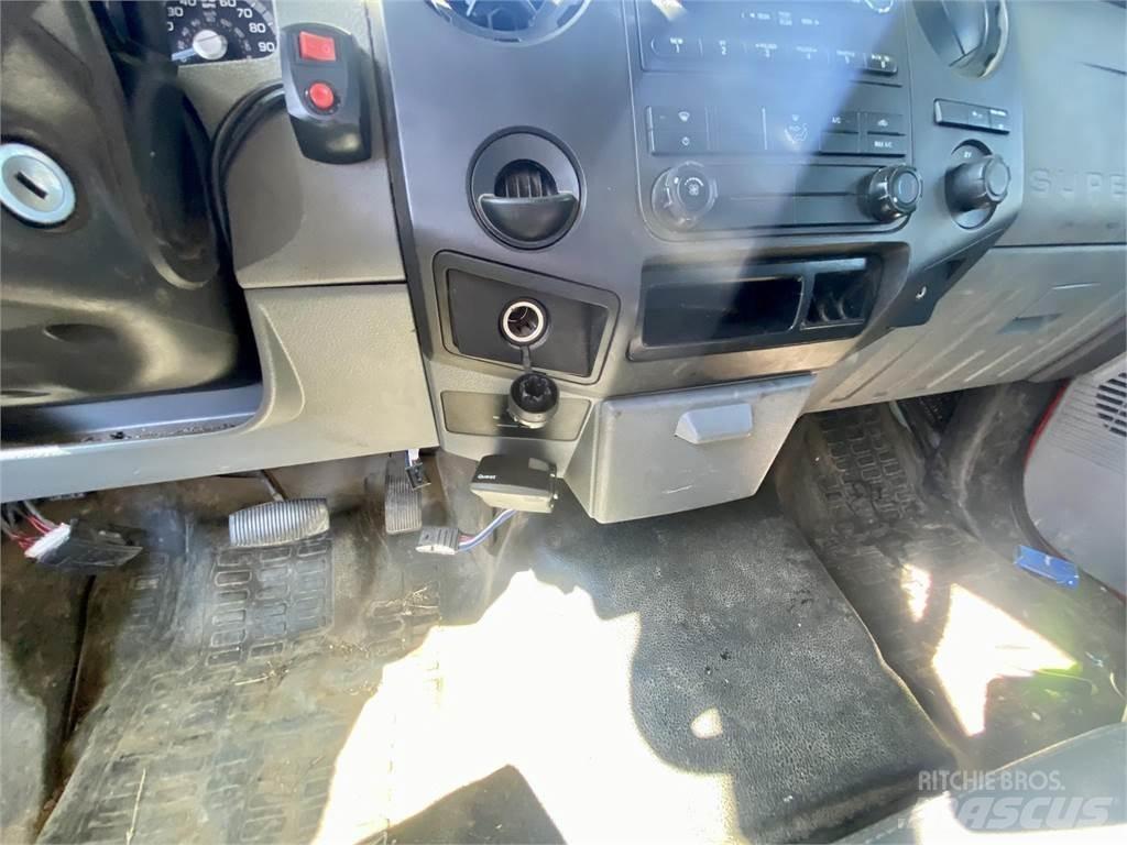 Ford F250 Plošinové nákladné automobily/nákladné automobily so sklápacími bočnicami