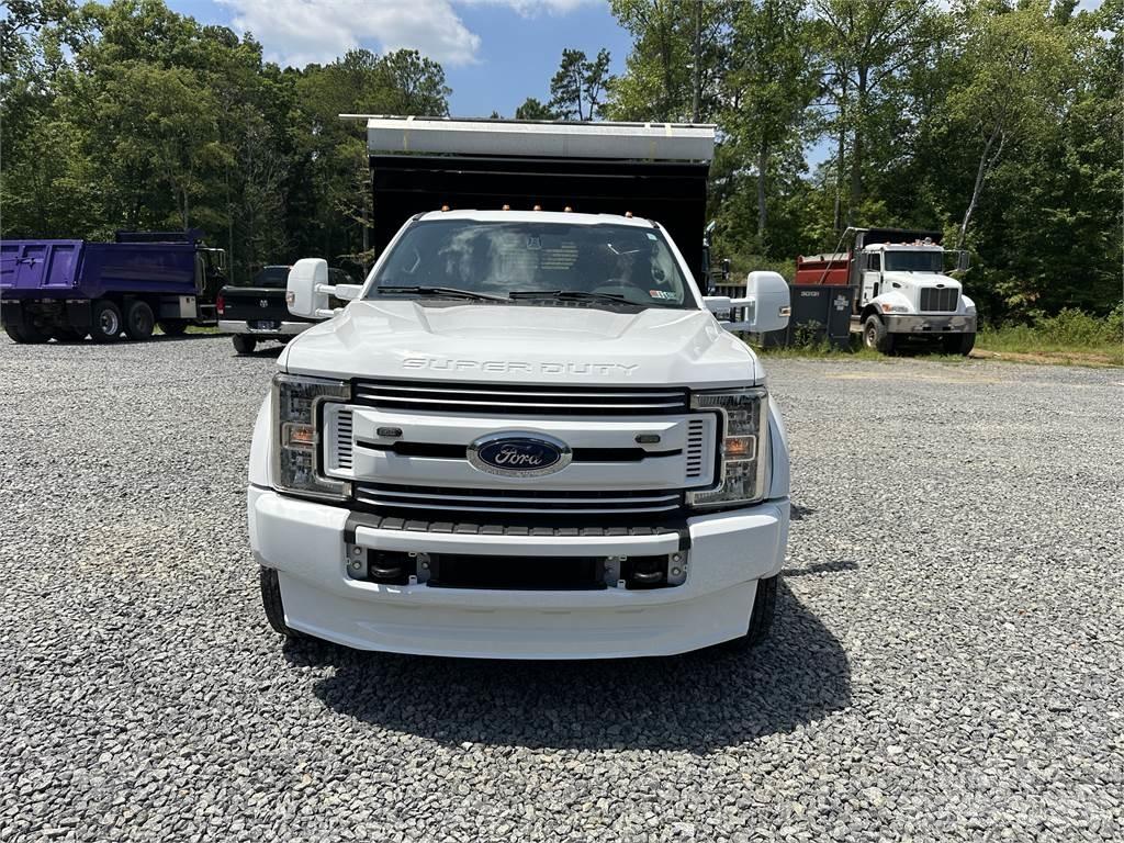Ford F550 Ďalšie nákladné vozidlá