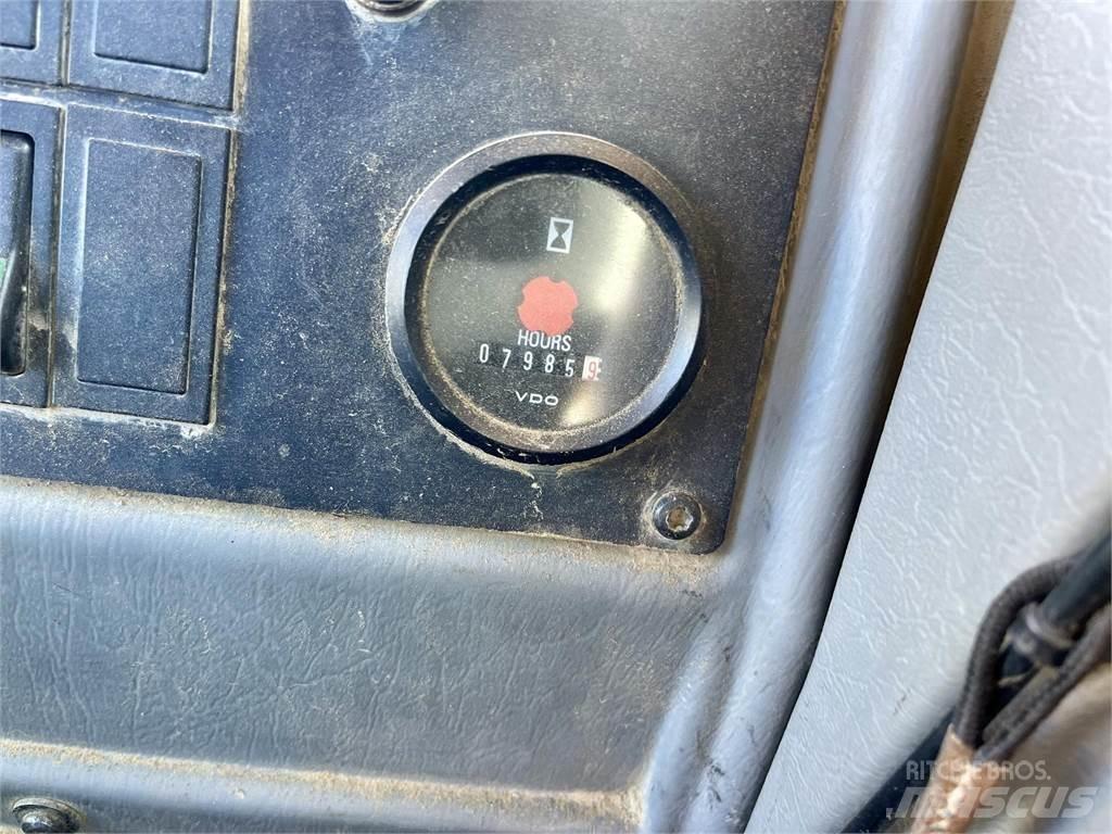 Volvo L70E Kolesové nakladače