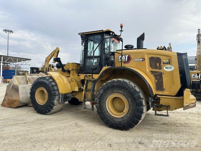 CAT 966M XE Kolesové nakladače