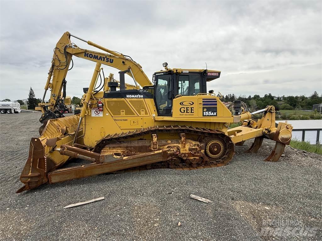 Komatsu D155AX-8 Pásové dozéry