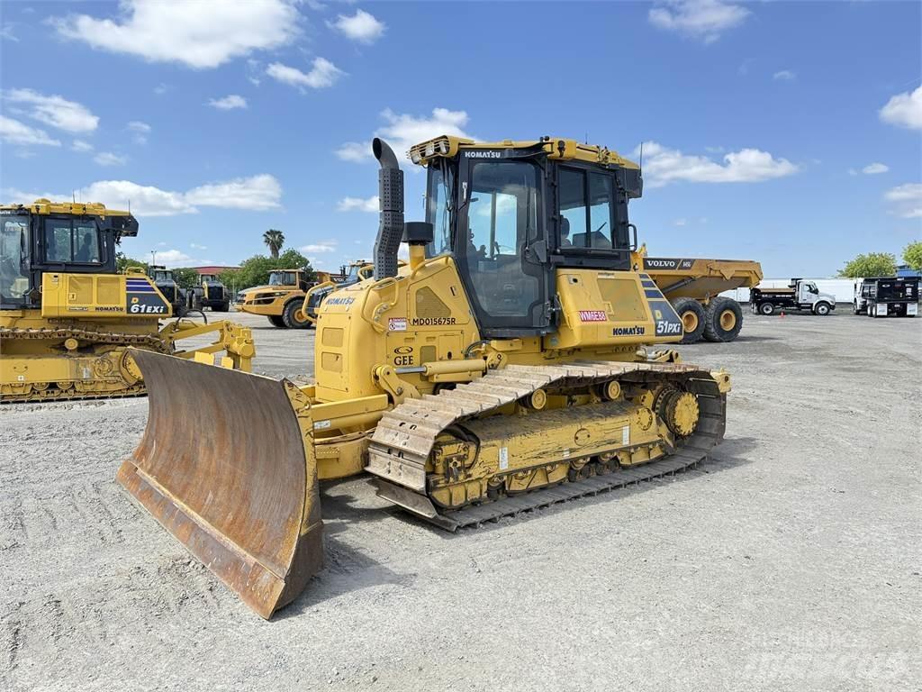 Komatsu D51PXi-24 Pásové dozéry