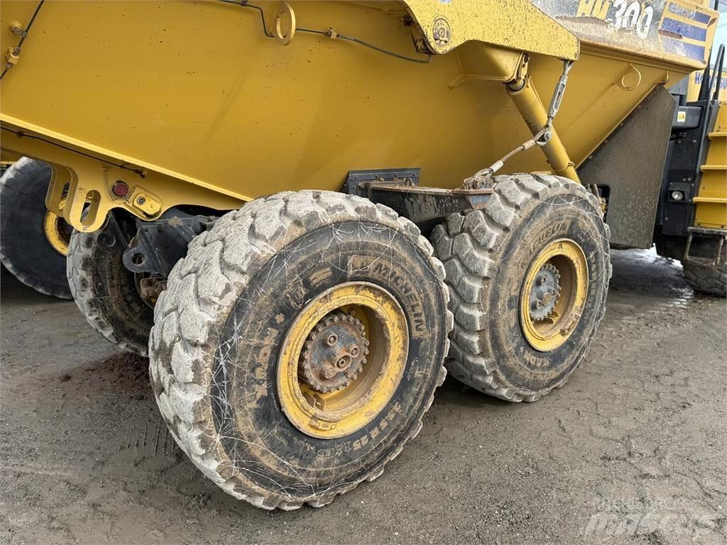 Komatsu HM300-5 Kĺbové nákladné autá