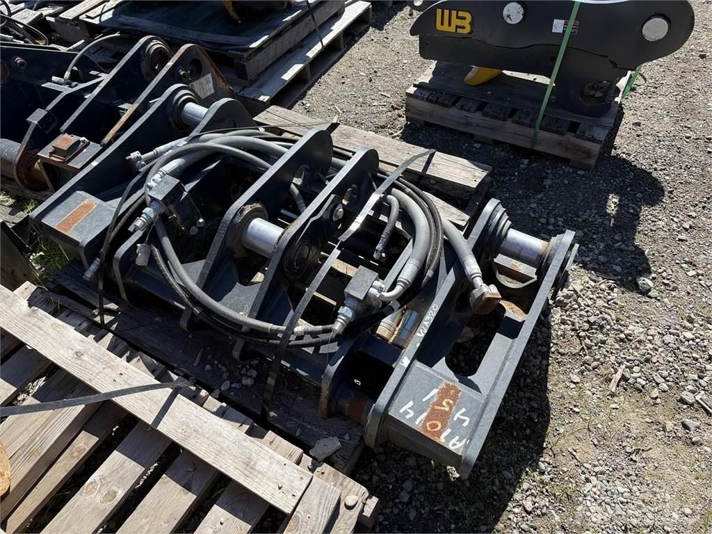 Komatsu WA320 QC Rýchlospojky