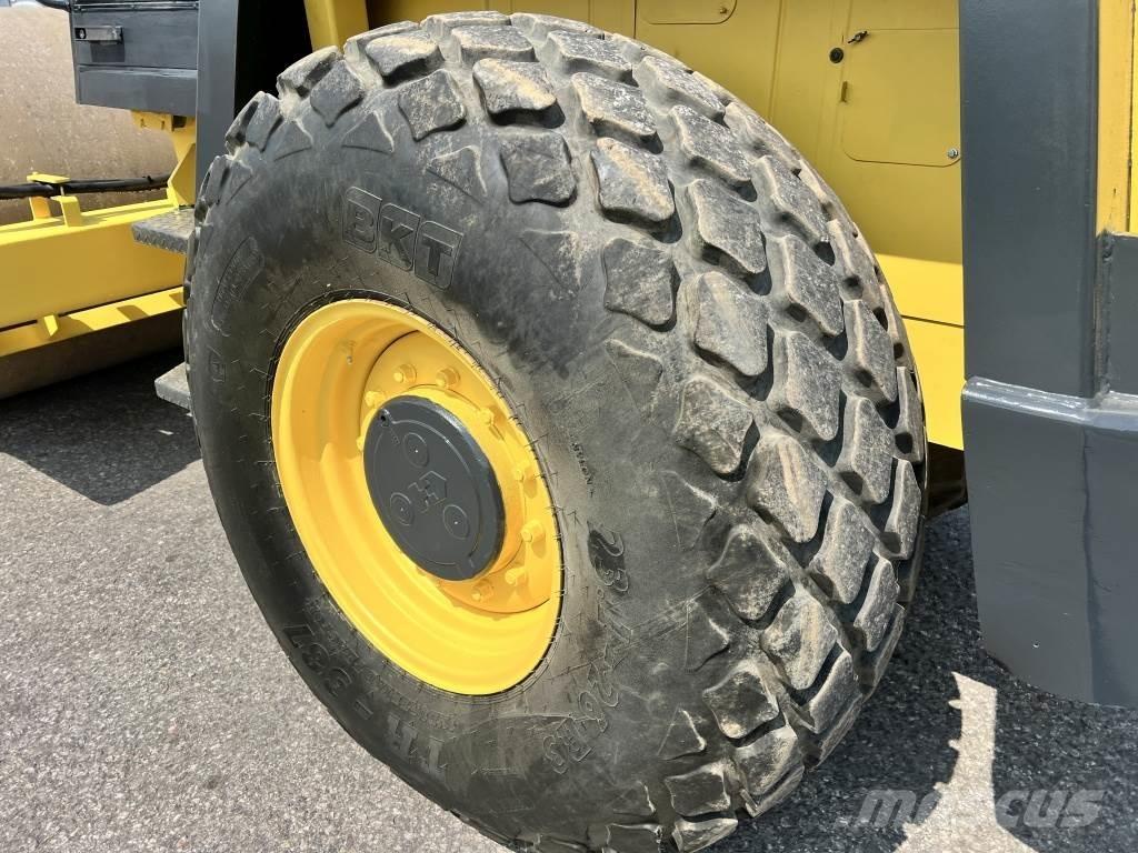 Bomag BW 213 D-2 Ťahačové valce