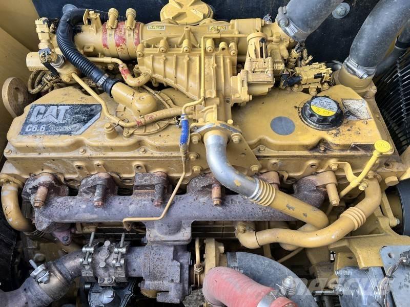 CAT 320 EL RR Pásové rýpadlá