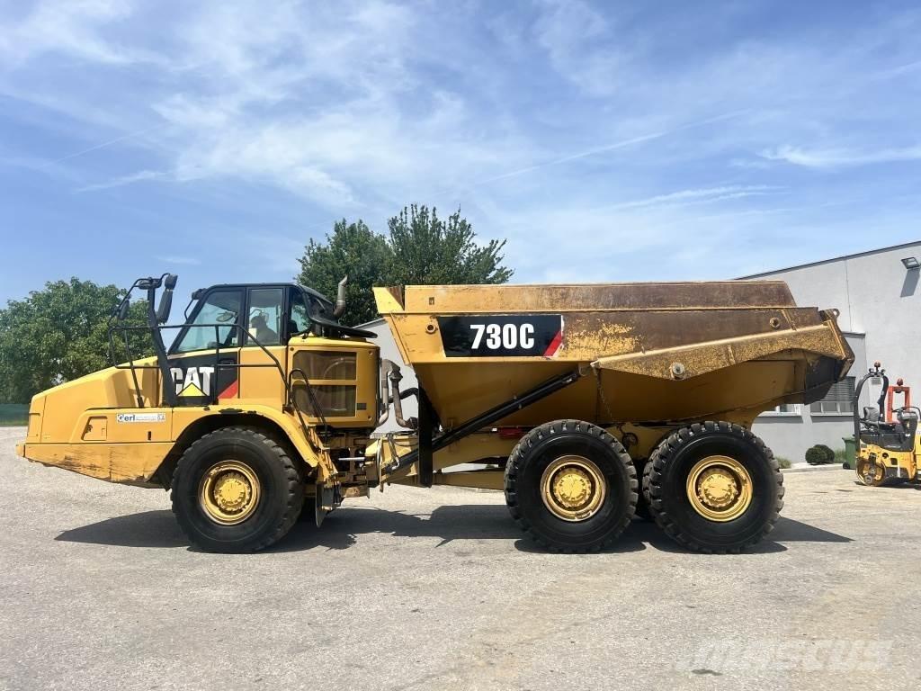 CAT 730 C Kĺbové nákladné autá