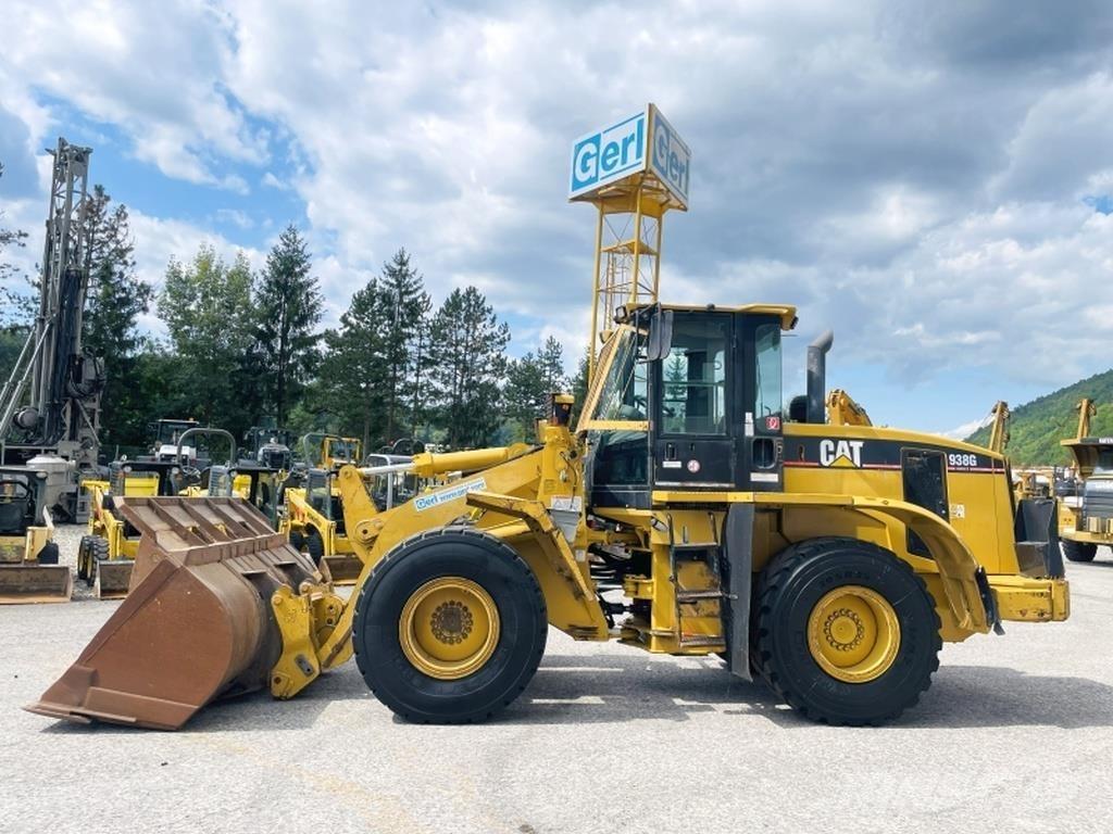 CAT 938 G2 Kolesové nakladače