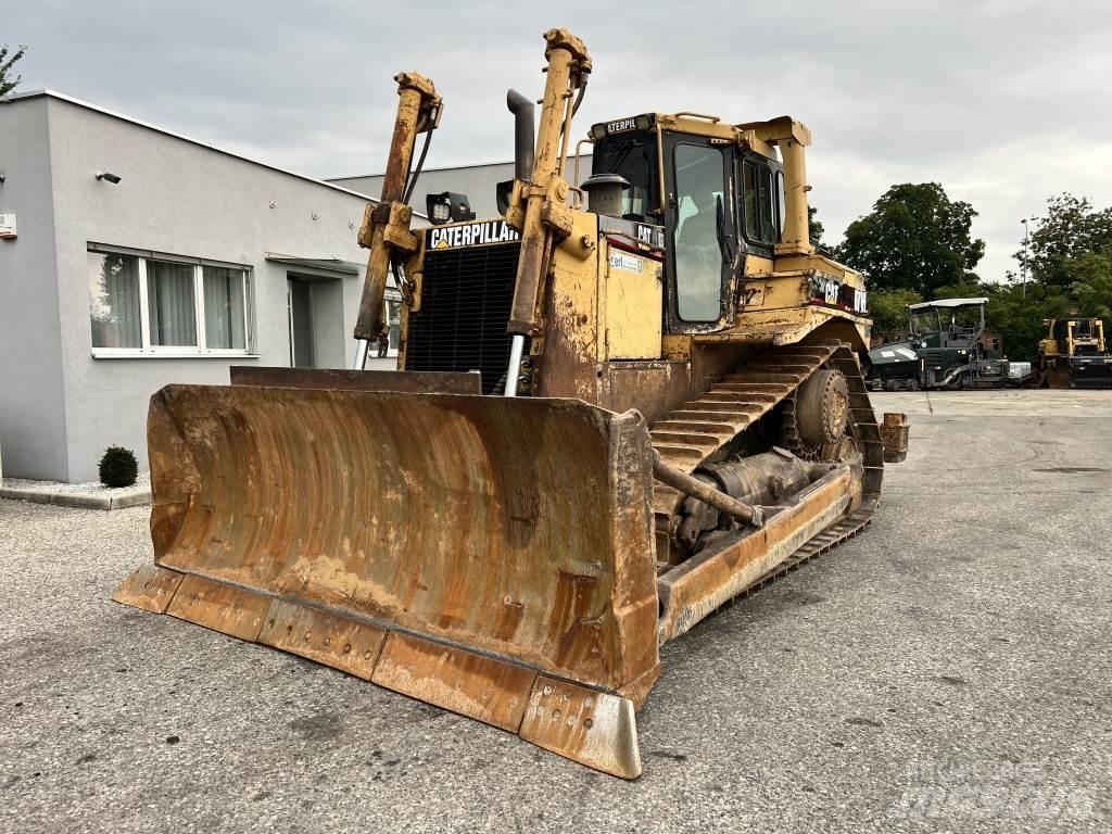 CAT D 7 H Pásové dozéry