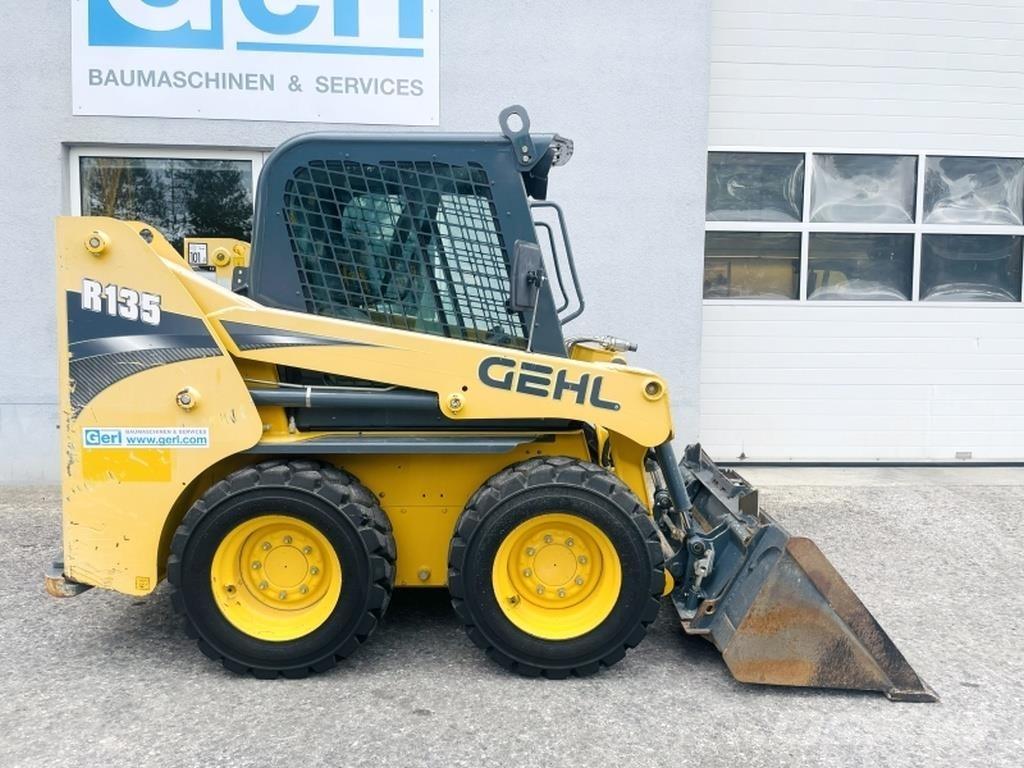 Gehl R135 Šmykom riadené nakladače