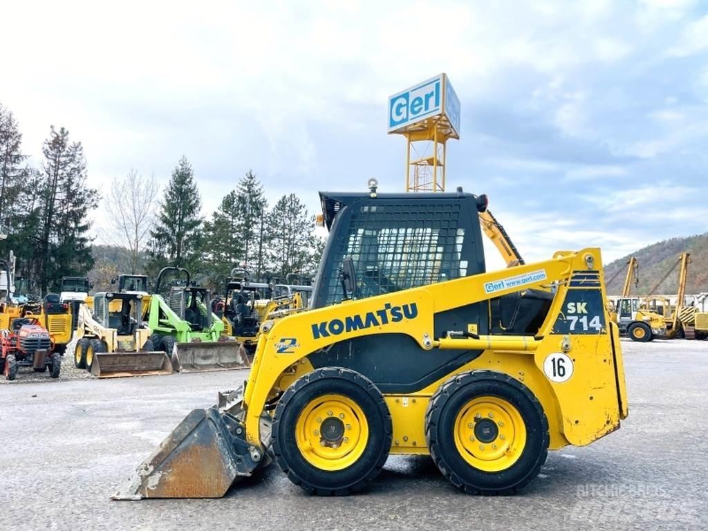 Komatsu SK714 Šmykom riadené nakladače