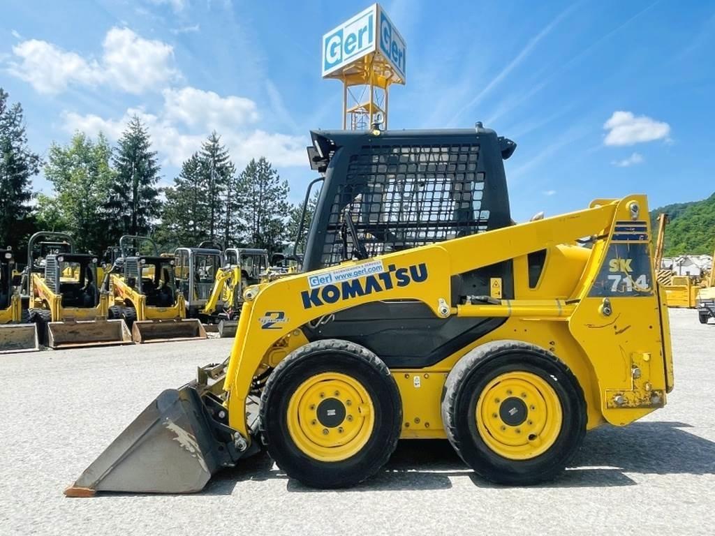 Komatsu SK714 Šmykom riadené nakladače