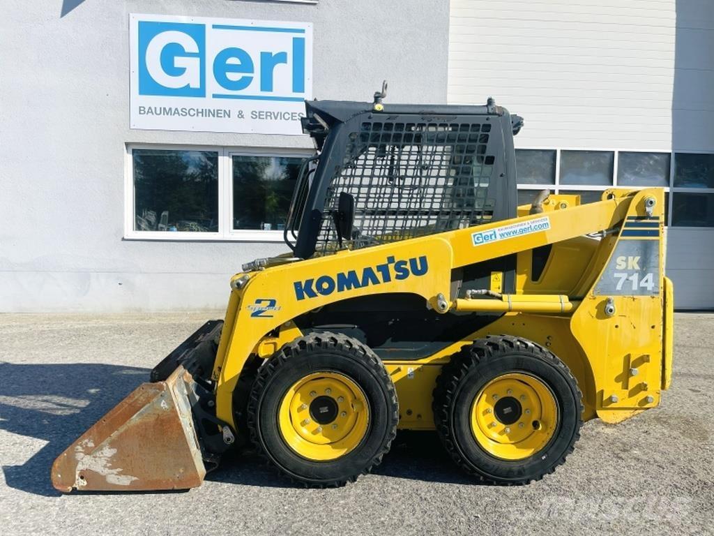 Komatsu SK714 Šmykom riadené nakladače