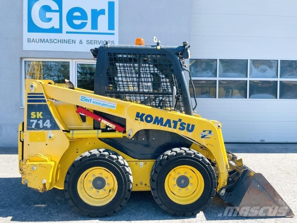Komatsu SK714-5 Šmykom riadené nakladače