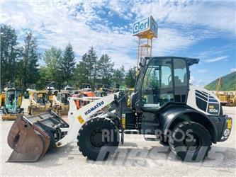 Komatsu WA100M-7 Kolesové nakladače