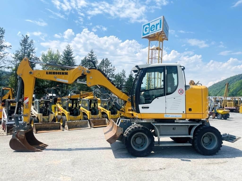 Liebherr A910 Compact Kolesové rýpadlá