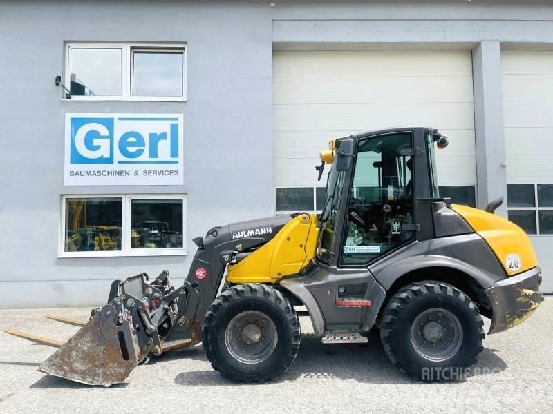 Mecalac AS900 Kolesové nakladače