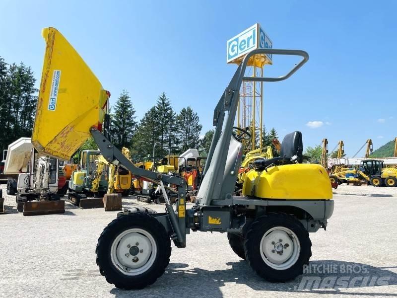 Neuson 1001 Stavebné sklápače