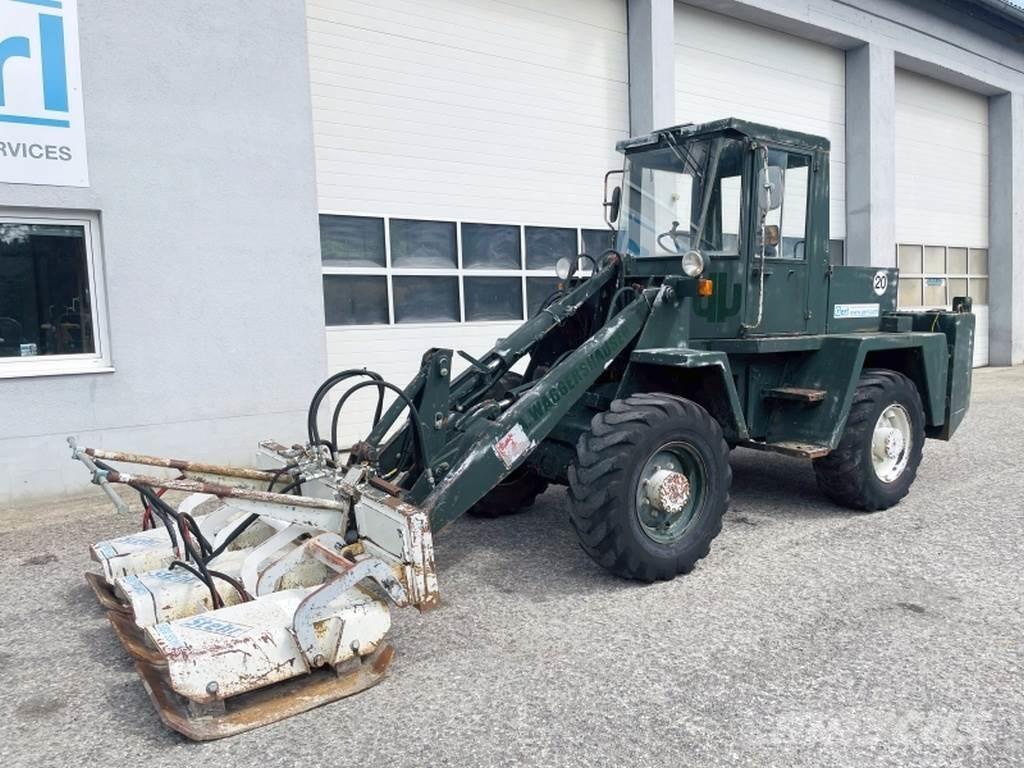 Schaeff ZL8 Kolesové nakladače