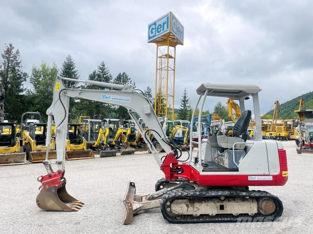 Takeuchi TB135 Mini rýpadlá < 7t