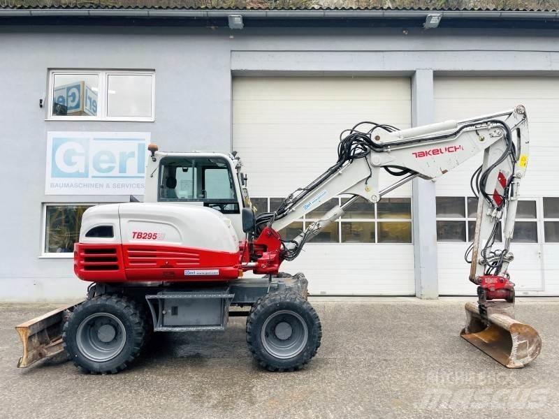 Takeuchi TB295W Kolesové rýpadlá