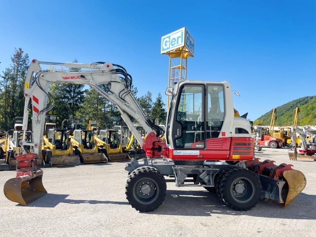 Takeuchi TB295W Kolesové rýpadlá
