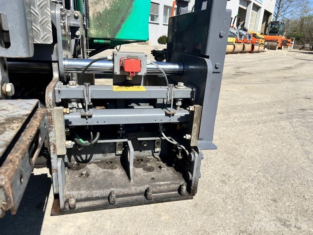 Vögele Super 800-3i Finišéry