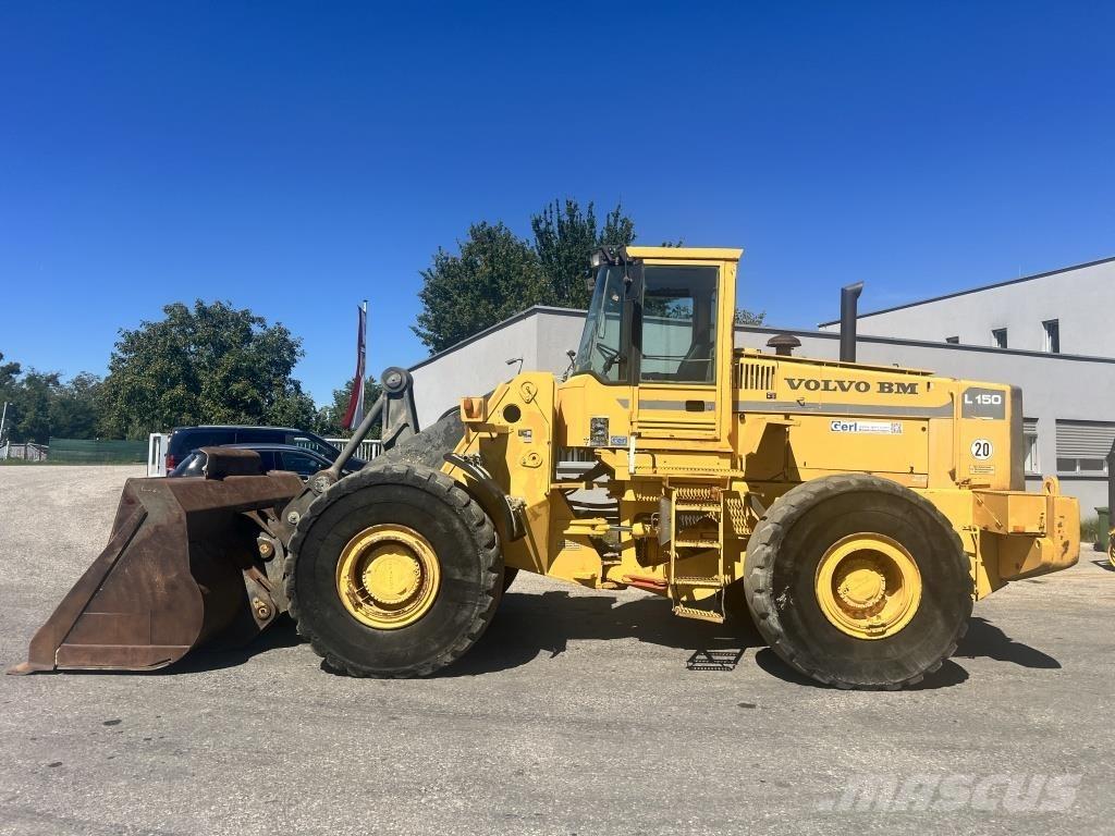 Volvo L 150 Kolesové nakladače