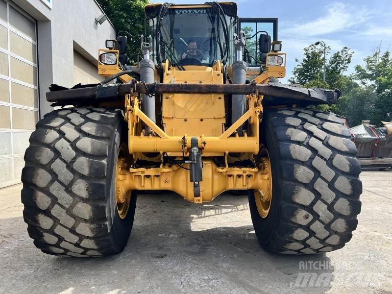 Volvo L 180 G HL Kolesové nakladače