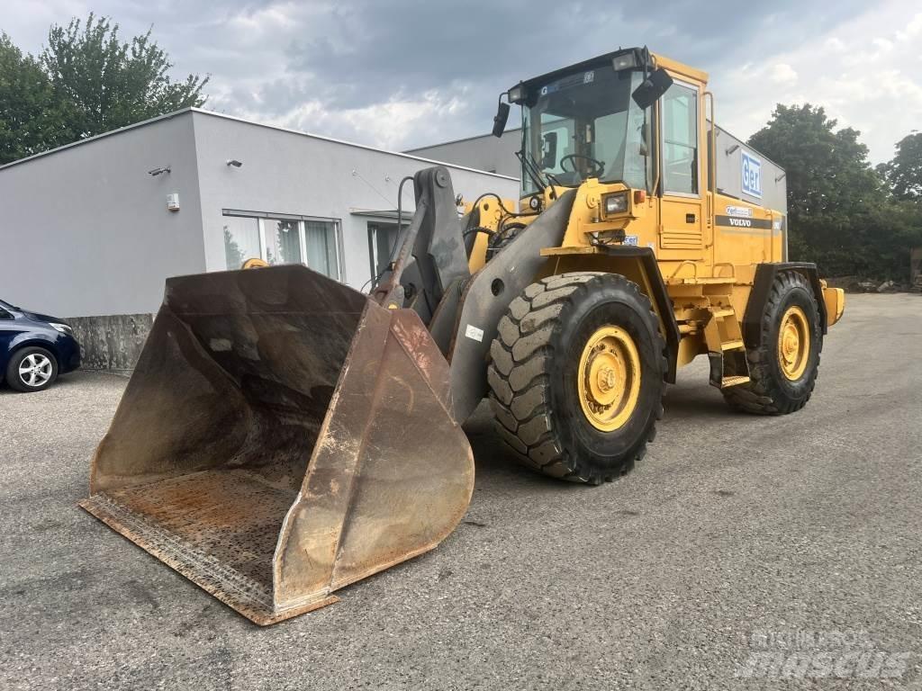 Volvo L 90 C Kolesové nakladače