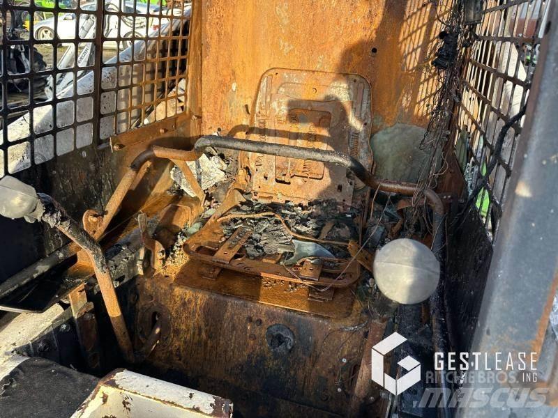Bobcat 853 Mininakladače