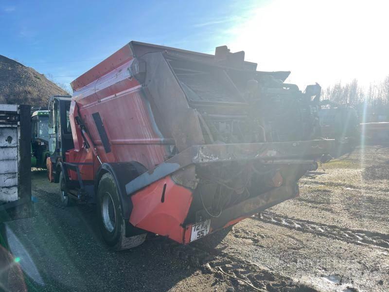 Kuhn SP 14 Miešačky krmív