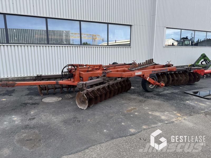 Razol 4M Kultivátory